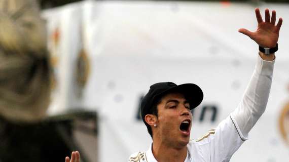 Curiosità - Ronaldo nega l'autografo a una tifosa: "Non posso, sei del Barca"