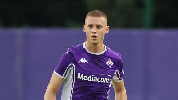 Fu cercato dal Napoli, Comuzzo: "Con Pioli e i nuovi, asticella della Fiorentina alzata"