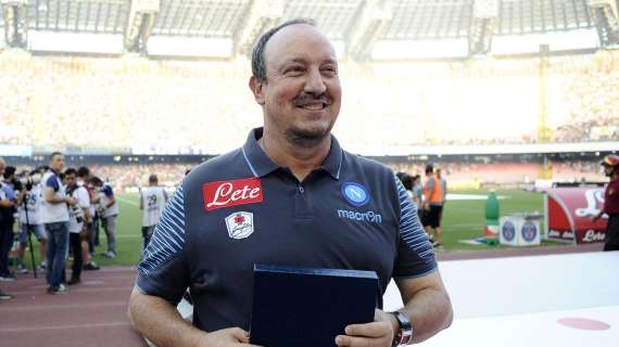 VIDEO - Benitez, siparietto sull'Europa League: "Cosa ha fatto il Napoli due anni fa?"