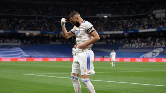 Il prossimo Pallone d’Oro Benzema incorona Ancelotti: “E’ il migliore al mondo”