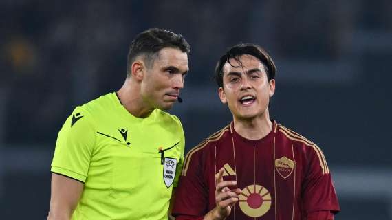 Roma, tegola Dybala: dopo l'infortunio rischia un lungo stop