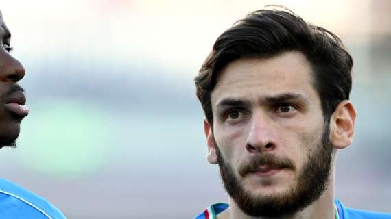 Standing ovation per Kvara, esce anche Anguissa