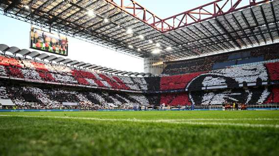 Milan-Verona, il calcio d’inizio slitta alle 15:25: il motivo
