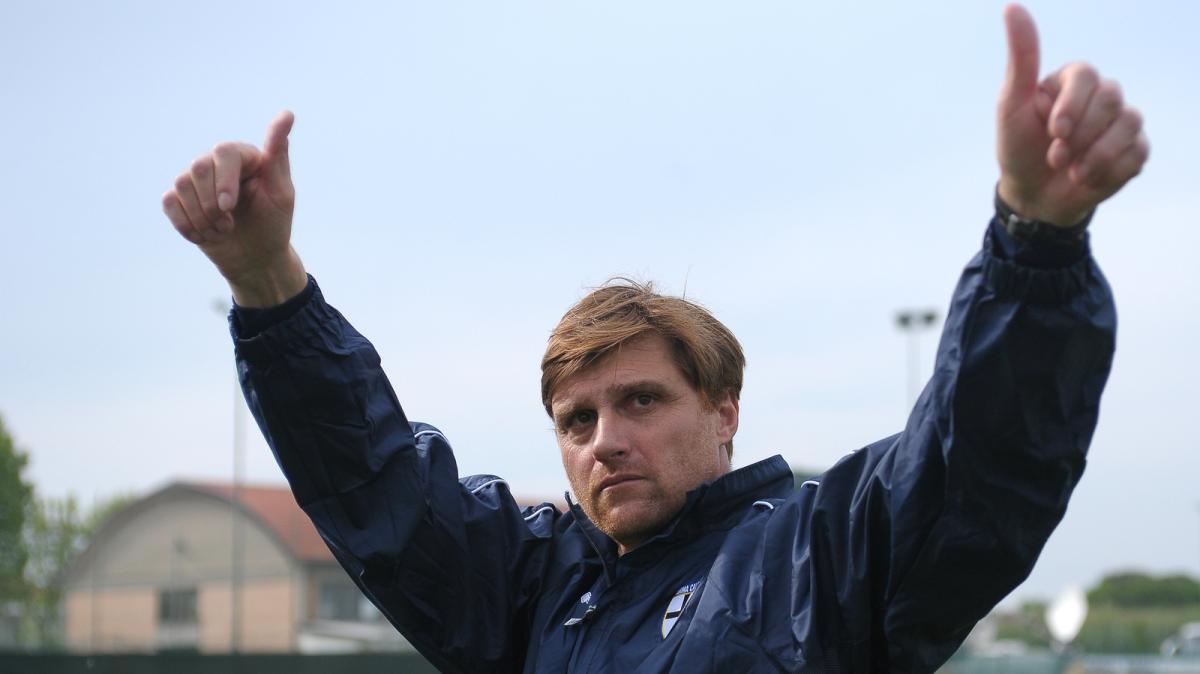 Apolloni: “Scudetto? Napoli favorito, ma dovrà sudare fino alla fine! Occhio al Milan”