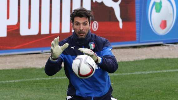 Italia, altra tegola per Conte: out anche Buffon, giocherà Sirigu