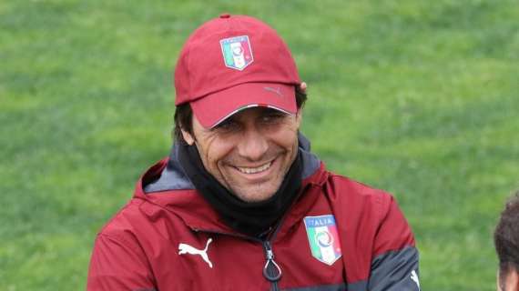Italia, Conte: "Valdifiori ha dimostrato di meritarsi convocazione e maglia da titolare"