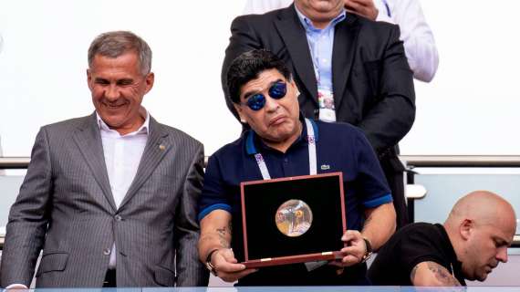 Maradona in isolamento preventivo: uno degli assistenti ha manifestato i sintomi da Covid