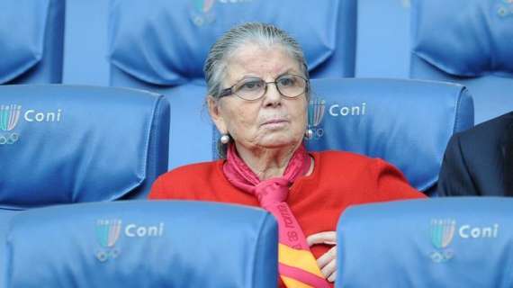 Totti non invita i Sensi alla festa di compleanno, la moglie dell'ex presidente: "Mi ha delusa come uomo"