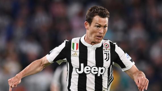 Lichtsteiner: "Dopo un 2-2 col Verona Conte ci convocò alle 8.30 solo per dirci una cosa"