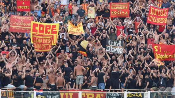 Da Lecce - Via del Mare esaurito contro il Napoli: atmosfera caldissima, il dato