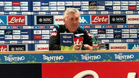 Ancelotti ribadisce: "Lozano? Per me resta una punta centrale! Ha una qualità inedita nel Napoli"