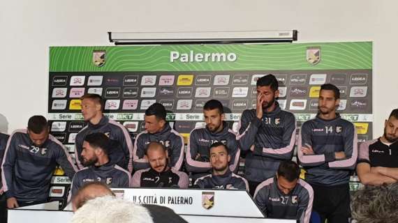 Palermo, Nestorovski con il gruppo