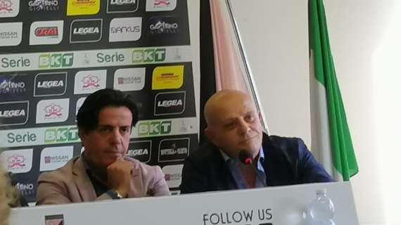 Palermo, Tuttolomondo: "Abbiamo le carte in regola per l'iscrizione in Serie B"