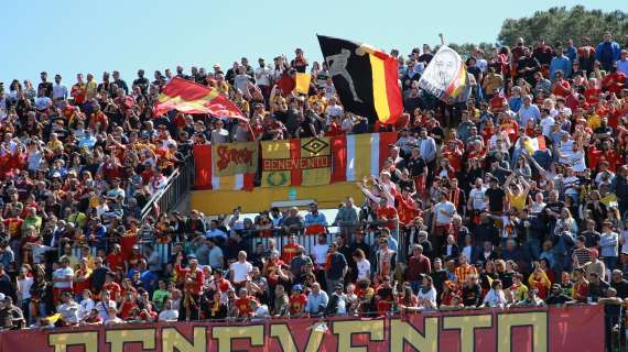 Reggina-Benevento, almeno 200 tifosi giallorossi al Granillo
