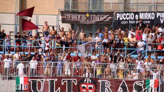 Violenze tifosi Trapani dopo la gara di Reggio Calabria di mercoledì 1 novembre, club granata punito dalla Procura Federale