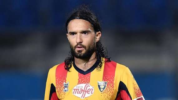 Lecce-Reggina, Zuta polemico: "Sul primo gol amaranto c'era fallo"