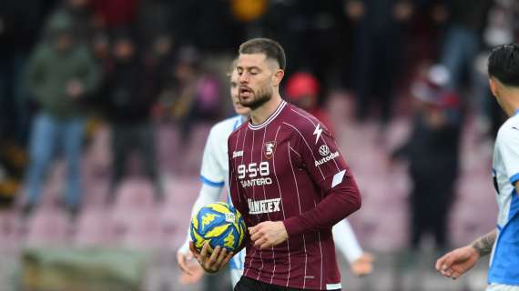 Cerri salva la Salernitana: doppietta decisiva e Reggiana battuta (2-1) allo scadere