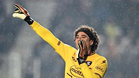 Guillermo Ochoa, la carriera: dal Messico alla Salernitana passando per Francia, Spagna e Belgio