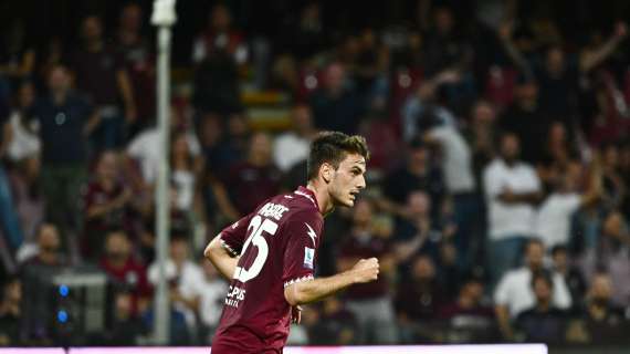 Salernitana, si ferma Maggiore: in dubbio la sua presenza per Palermo