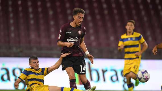 Salernitana, Valencia ancora in uscita: per un nuovo arrivo servirà una doppia cessione