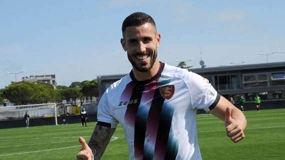 Napoli, Tutino in uscita: la Salernitana vuole il rinnovo del prestito, il Parma a titolo definitivo