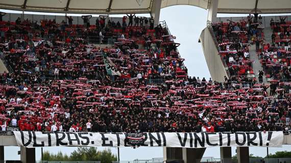 Bari, sarà esodo di tifosi: oltre quattro mila biancorossi all'Arechi, cambia la sede dell'incontro