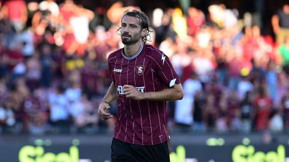 Salernitana porte aperte: elmetto in testa con il Modena