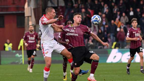 "Per salvarci servono i tuoi gol": i 200 dell'Arechi spingono Raimondo, a Bari staffetta con Cerri?