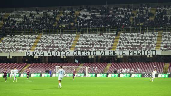 Serie B, Giudice Sportivo: multa per la Salernitana, un difensore entra in diffida