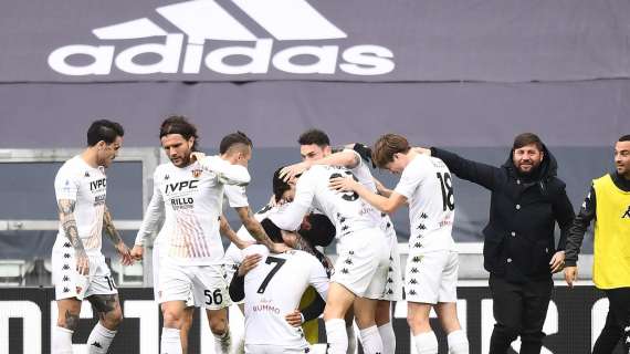 Salernitana a caccia di una punta, il sogno è il bomber della Nazionale peruviana