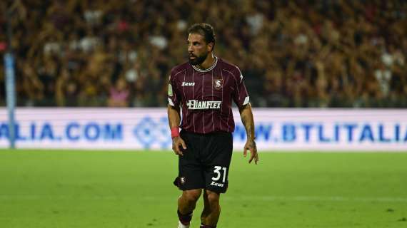 Asta di beneficenza con le maglie della Salernitana, raccolti oltre 11 mila euro