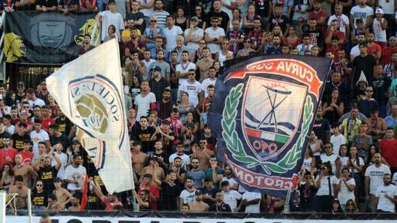 CROTONE - La storica tifosa Fuda: "Lo voglio gridare, vado in trasferta a Salerno"