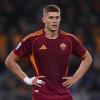 Roma-Inter 0-1- La gara sui social: "Dovbyk giuro non si può vedere, l'unico attaccante al mondo che invece di procurarsi qualche fallo li causa"