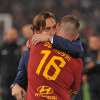 Totti: "Spero che De Rossi resti a lungo alla Roma, è un grande allenatore"