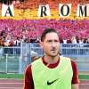 Totti ricorda il suo esordio: "Sembra ieri. Mi trovai in campo e così iniziò la mia lunga ed infinita storia d’amore con la Roma. I tifosi sono sempre il mio primo e ultimo pensiero"