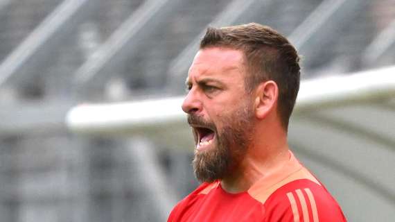 Roma-Empoli - L'attesa dei tifosi: "Ho sentito De Rossi un po' nervoso, ma la conferenza stampa è stata vergognosa"