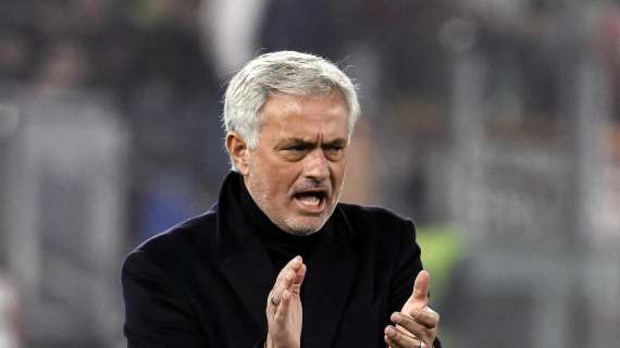 Mourinho: "Mancini è un campione. Dopo 5-10 minuti ho capito che avremmo vinto. Dopo una settimana con un allenatore forse troppo duro, ho trovato giocatori più preparati". VIDEO!