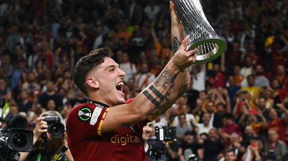 Zaniolo sfida per la prima volta la Roma: dal gol di Tirana ai fischi dell'Olimpico