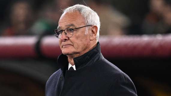 Ranieri: "Favoriti in Europa? Sono arrivato che tutti avevano paura di retrocedere. Andiamo avanti passo dopo passo"