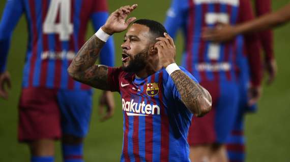 Possibile uscita dal Barcellona per Depay: c'è anche la Roma