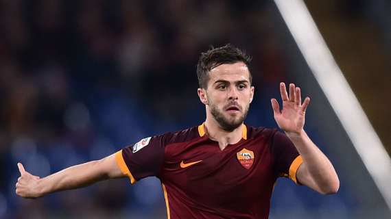 Pjanic: "Nessuno si aspettava la Roma così in basso, le auguro di fare meglio"