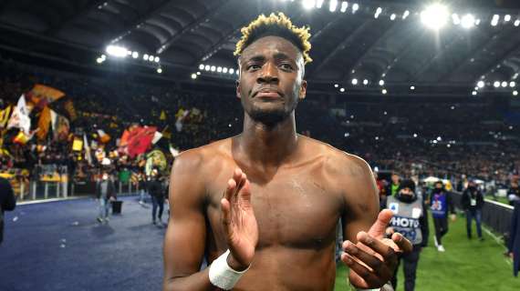 Accadde oggi - Abraham: "Dybala un privilegio, a Roma ci possono essere due Re". José Angel al Porto. Ufficiale Szczesny