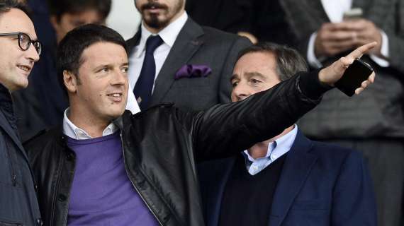 Telefonata di congratulazioni a Totti da parte di Matteo Renzi